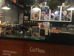 -西西弗书店&矢量咖啡(壹方购物中心店)