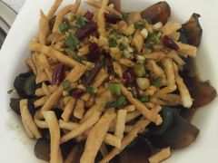 -张大师鸭爪爪特色干锅(南湖店)