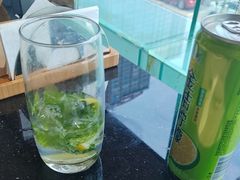 -东方红海鲜百汇(国际大厦店)