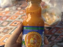 -正飞鲜奶(吐鲁番路店)