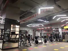 器械区-CXFIT 陈徐健身工作室(凯旋店)