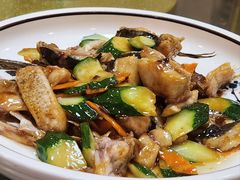 生炒鱼头-广迎居老正兴菜馆