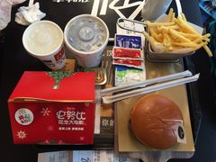 -麦当劳(静安寺店)