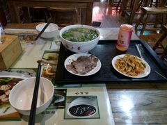 -陇上全荟兰州传统牛肉面(延吉路店)