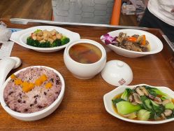 -梓爱月子中心(花都店)