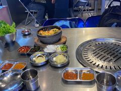 -哈哈碳都·牛肋条无限自助烤肉(台江万达店)