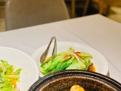 白灼罗马生菜-悦融琥珀·京鲁菜·海味珍品(西单店)