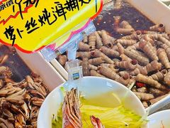 -漫月里·鲁菜海鲜小渔村(海水浴场店)