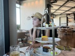 -瑰丽酒店·海吧·天际下午茶·现场DJ·天台酒吧