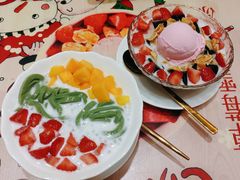 士多啤梨芒果绿茶拉面-甜心妈妈·榴莲星级糖水(北京路总店)