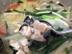 -姚记抚仙湖石锅鱼庄