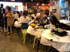 大堂-鲜入围煮花胶鸡海鲜火锅