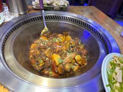 -山河屯铁锅炖(哈西站店)