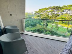 -深圳隐秀山居酒店