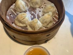 蟹粉小笼包-绿波廊(豫园店)