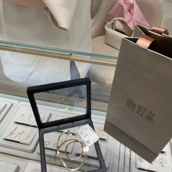 -潮宏基(万象城店)