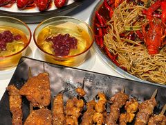-钳小柒·小龙虾蓝龙王烧烤夜宵(长寿路店)