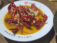 -叶派龙虾•招牌香辣蟹·海鲜(中海国际店)