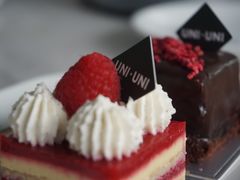 -UNI UNI(环亚凯瑟琳店)