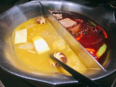 红颜花胶鸡锅-湊湊火锅·茶憩(石家庄万象城店)