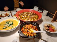 -初蓉丨遇见新川菜(亲贤街荣耀店)