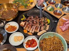 -黑豚黨韩国烤肉料理(悦然时光店)