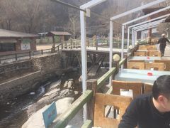-北京水岸山吧度假村(雁栖镇店)