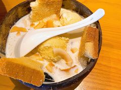 -云海肴·汽锅鸡·云南菜(天山百盛优客店)