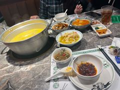 -禄婶鸡煲·打边炉