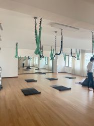 -馨媛瑜伽普拉提