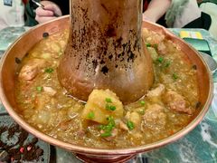 土司铜锅油焖鸡-浩海火烧云傣家菜(京广店)