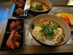 -和子足浴SPA会馆(东方之门店)