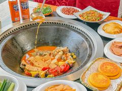 -老刘生态大鱼坊铁锅炖鱼(赛马场店)