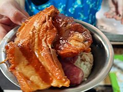 -梁阿婆廿年老牌扣肉糯米饭