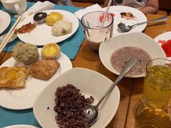 -亚龙湾希尔顿自助餐厅·海鲜·烧烤·沙滩BBQ·现场乐队