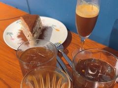 -Be Lived Cafe比例咖啡(摩天轮店)