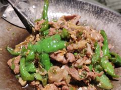 -费大厨辣椒炒肉(高铁吾悦广场店)