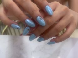 -尤米一站式美甲美睫