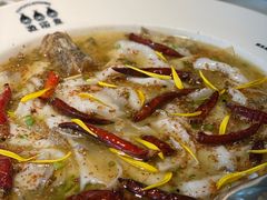 -渔语鱼酸菜鱼新川菜(来福士店)