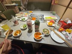 -海底捞火锅(新松江路生日主题店)