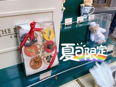 -上海半岛酒店·半岛精品店