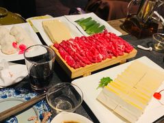 -大匠工房古船木艺术餐厅·猪肚鸡专门店(长白仙岛店)