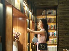 -独秀书房(出版大厦店)