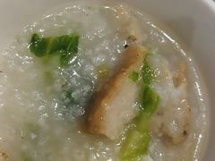 特价生菜鱼饼粥-小榄人家酒楼(民安店)