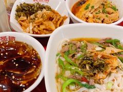 -双燕楼·手工馄饨·汤面小吃(世纪汇店)