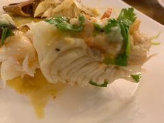 -J Daeng Seafood