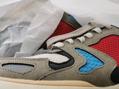 -SKECHERS 斯凯奇(上海国际时尚中心店)