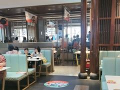 -阿瓦山寨·湘菜现炒·剁椒鱼头王(咸阳总店)