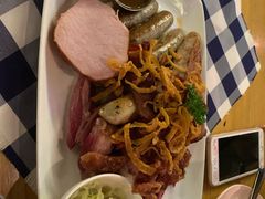 -皇冠自酿啤酒坊(中国红街5号楼店)