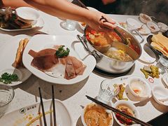 -潮牛壹号鲜牛肉火锅(光谷天地店)